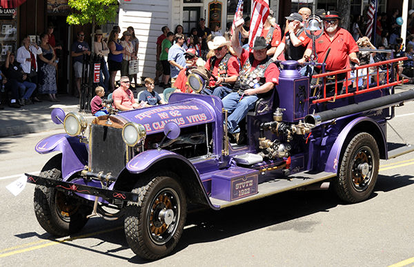 Parade 6